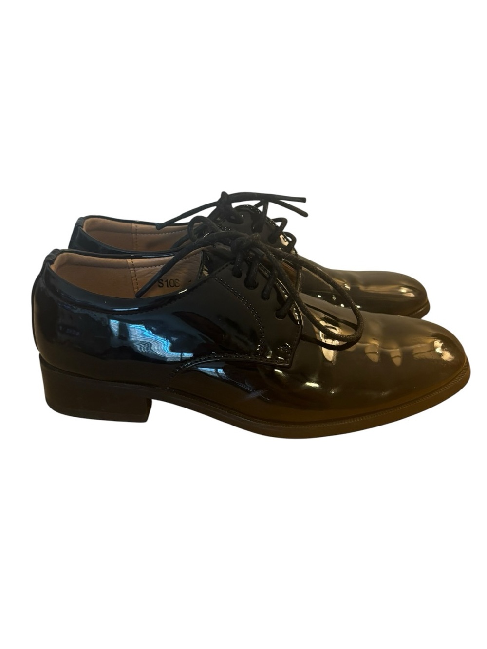 Tip Top Oxford Patent Shoes - Picture 6 of 9